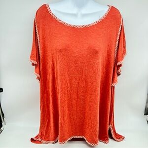 Max Studio Rust Top with Cream Trim